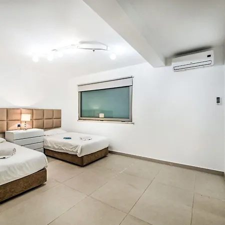 Ferienhaus V5 Vip By Interhome