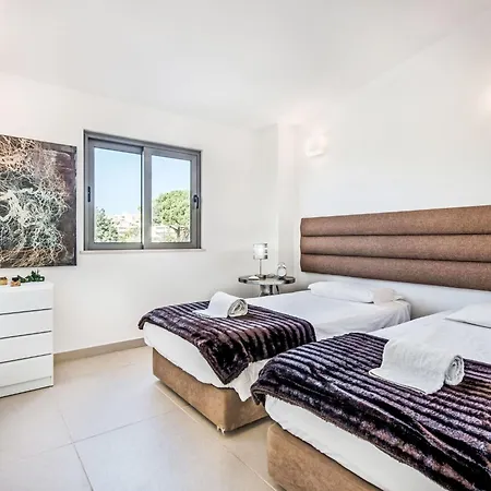 V5 Vip By Interhome * Vilamoura